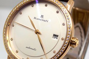 宝珀18K玫瑰金经典镶钻二手手表回收多少钱 回收价格很正常