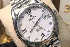 哪有回收梅花83909-S-063系列精钢二手手表的好地方