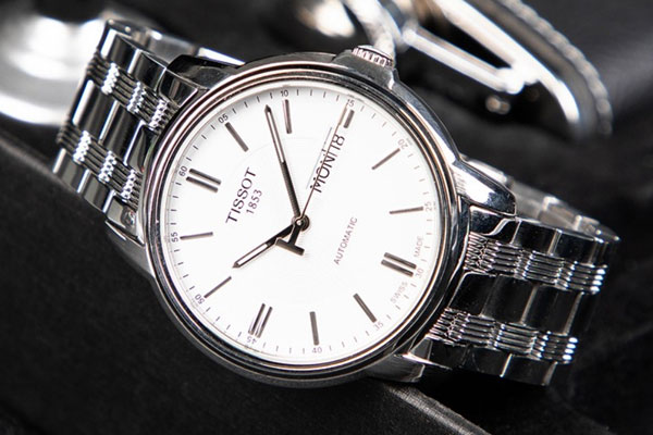 5400元的天梭手表回收价格会有几折
