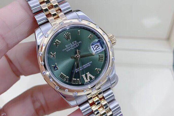 刚买不久的劳力士日志型手表多少钱回收