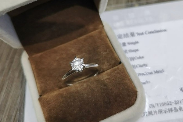 周大福能回收自家的钻石戒指吗