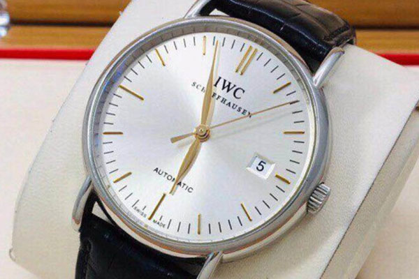 线上哪家旧手表回收公司更专业？