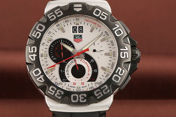 眼下有公司回收石英机芯的泰格豪雅手表吗？