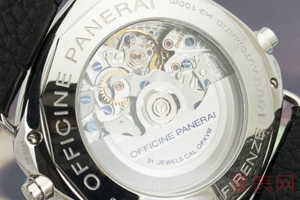 沛纳海特别系列PAM00214男士手表透明表底