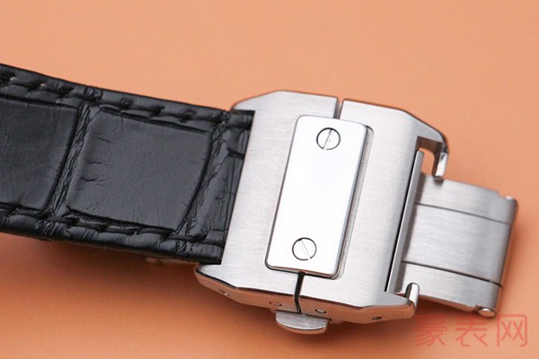 二手95新卡地亚桑托斯系列W20073X8手表表扣展示