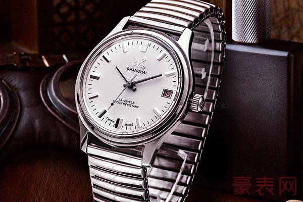 上海牌70年代经典款7120手动机械男士腕表