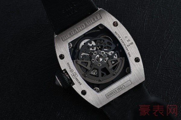 里查德米尔男士系列RM 023 AUTOMATIC腕表底部展示图