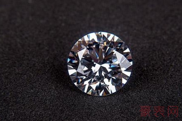 为什么钻石回收不值钱