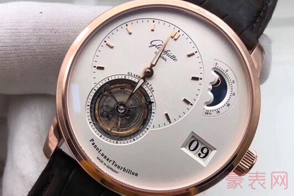格拉苏蒂原创手表回收多少钱？