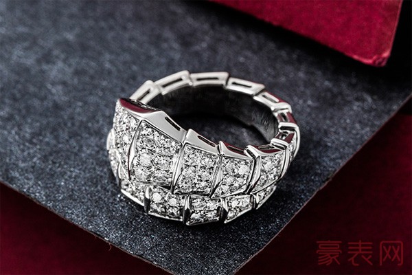 宝格丽的钻石戒指和项链回收能卖多少钱