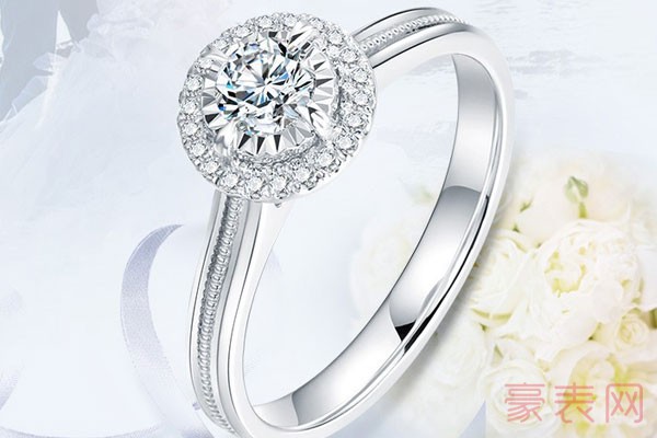 原价一万的钻石戒指可以回收多少钱