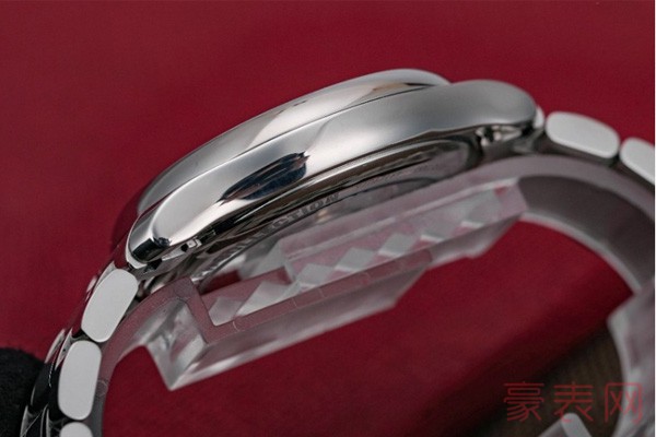 专柜价格2万1的浪琴手表回收多少钱