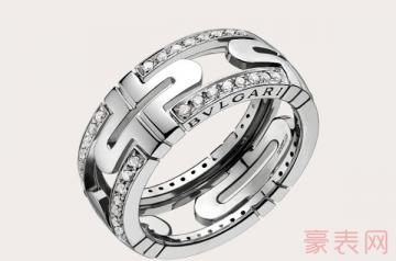 铂金带钻石的戒指回收价格是多少
