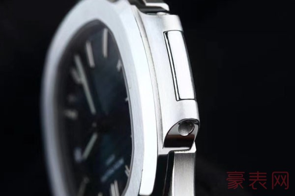 二十万买上的百达翡丽手表能卖多少钱