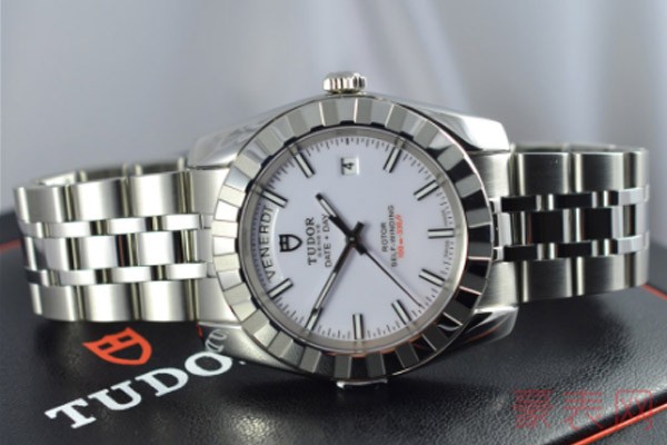帝舵23010-62110这个型号的手表回收价多少