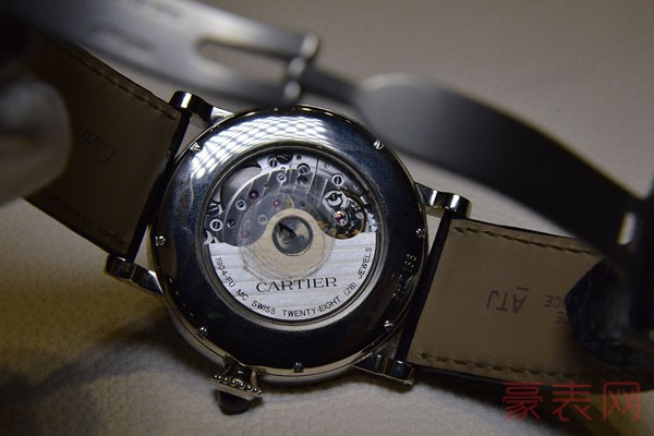 没怎么用的卡地亚手表可以回收多少钱