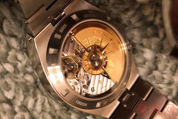 江诗丹顿5500v手表回收价再破新高？