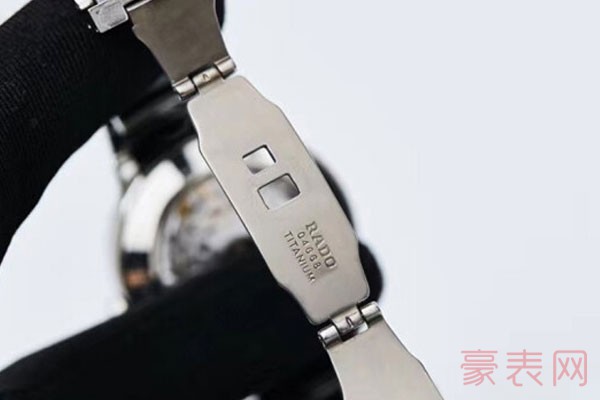 石英机芯的二手表回收一般多少钱