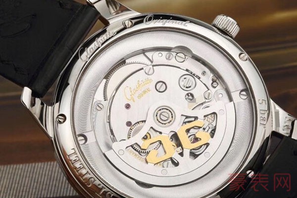 全新的二手格拉苏蒂手表还能回收多少钱