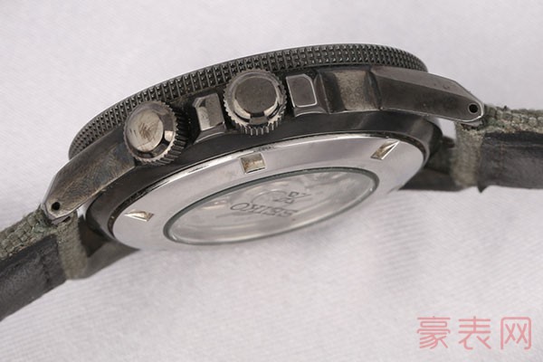 哪里支持回收日系GS冠蓝狮二手手表？
