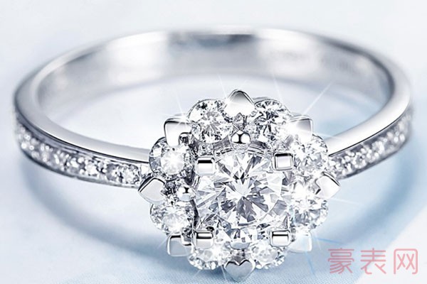 40分大小的钻石戒指回收价格会有多少钱 